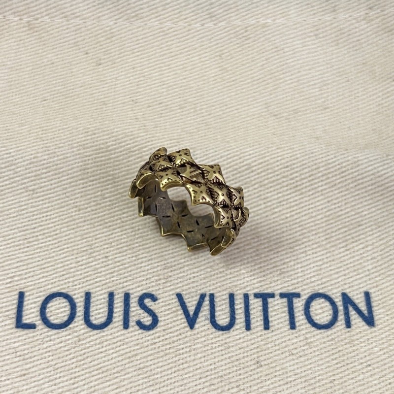 LV Ring