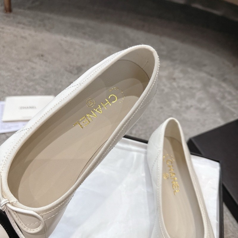 Chanel Flat