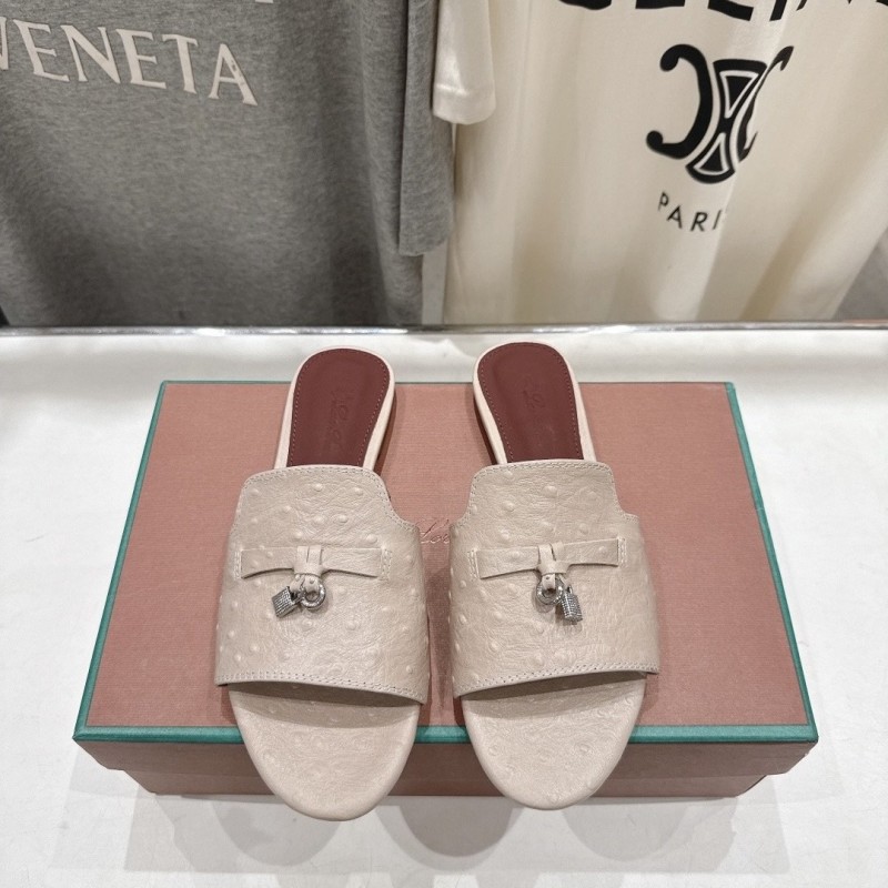 Loro Piana Flat