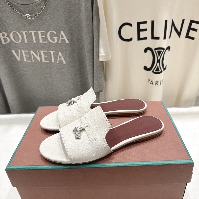 Loro Piana Flat