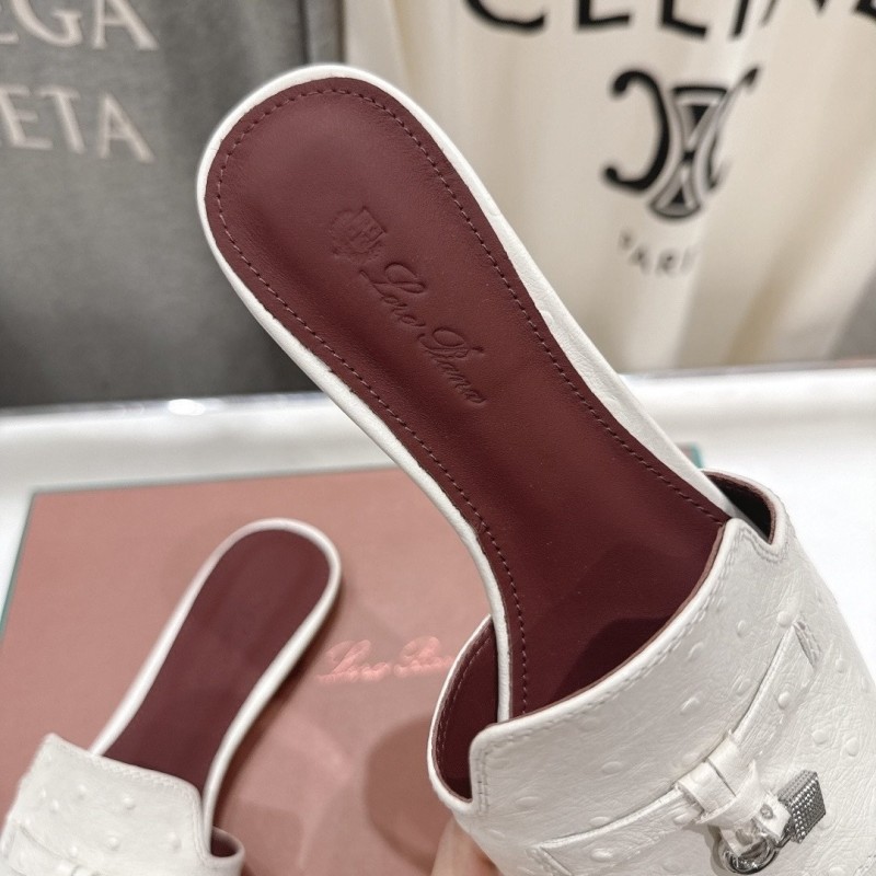 Loro Piana Flat