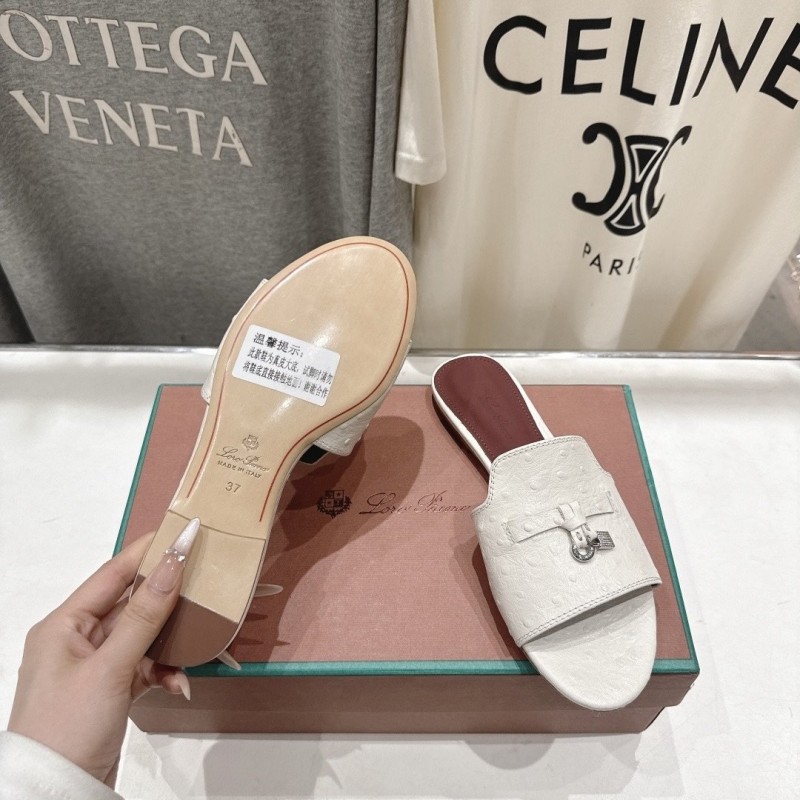 Loro Piana Flat