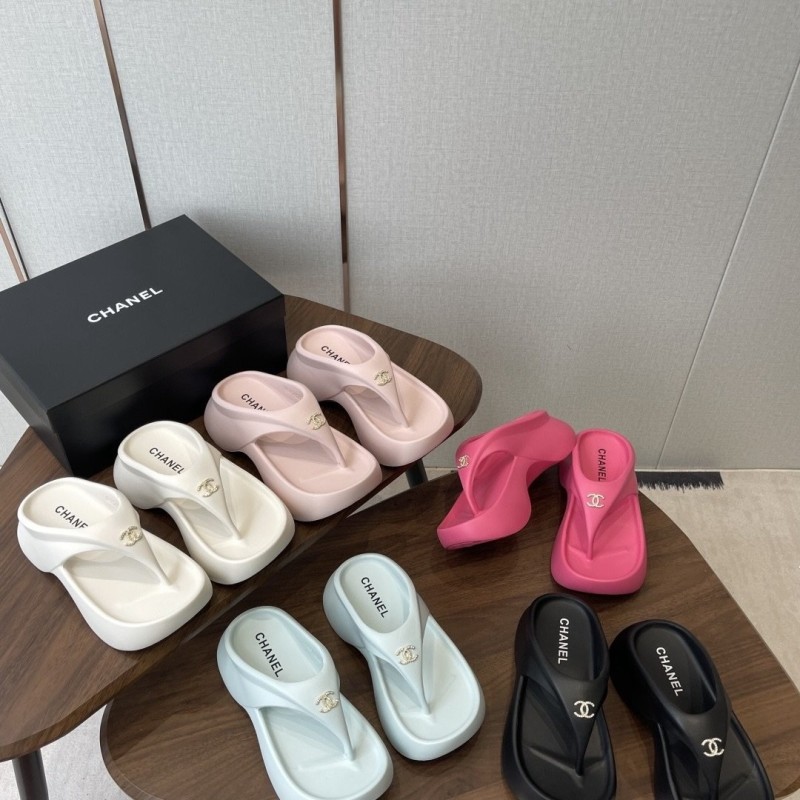 Chanel Slippers 