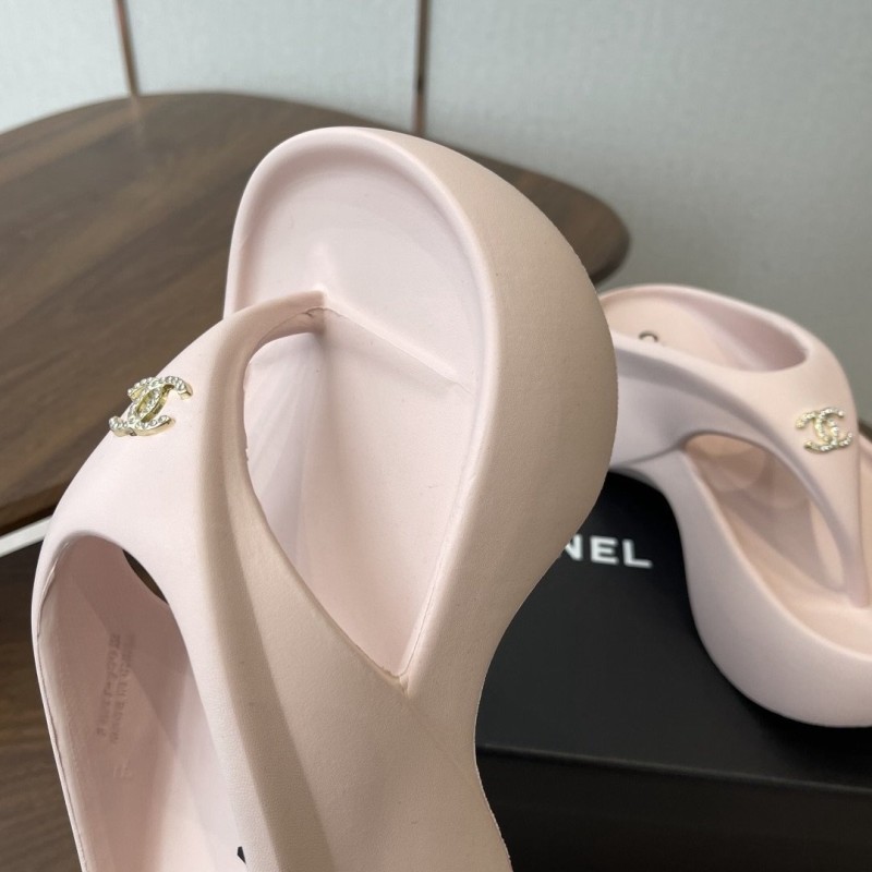 Chanel Slippers 