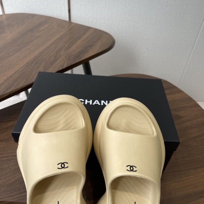 Chanel Slippers 