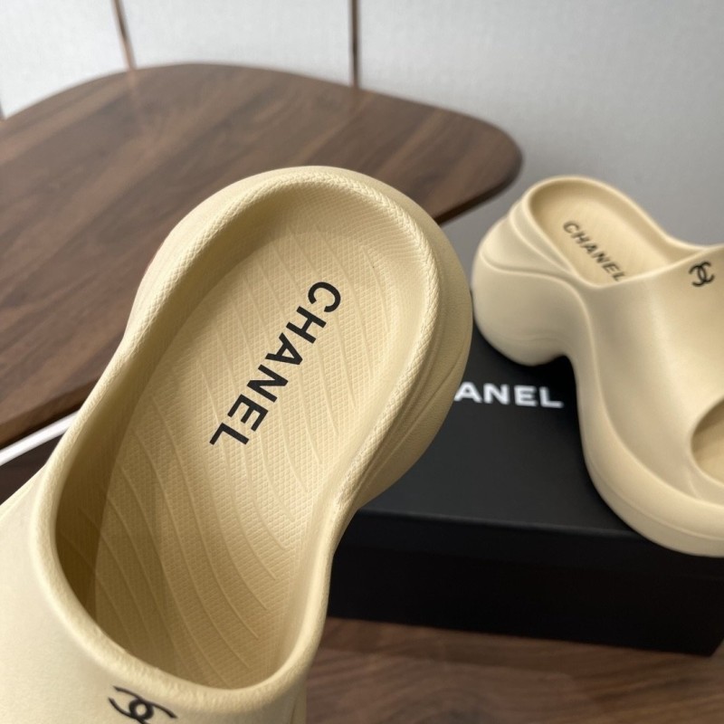 Chanel Slippers 