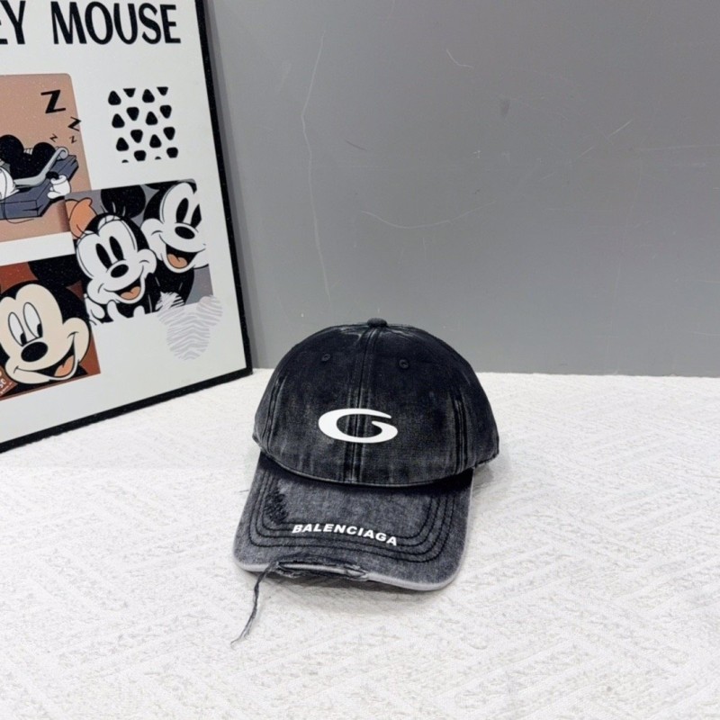 Balenciaga Cap