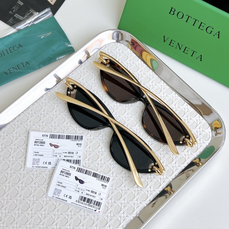 Bottega Veneta Sunglasses 