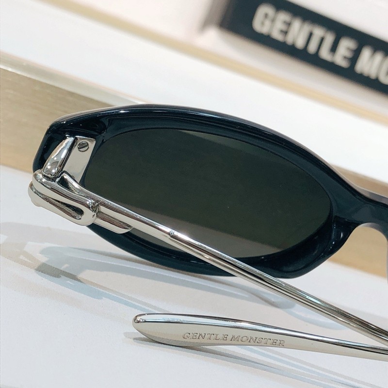 Gentle Monster Crepe Sunglasses