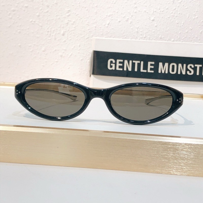 Gentle Monster Crepe Sunglasses