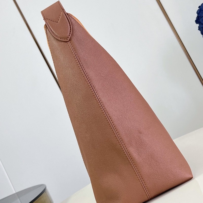 LV Hobo 