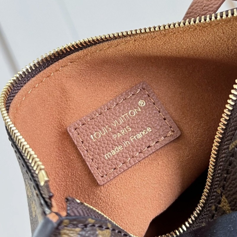 LV Hobo 