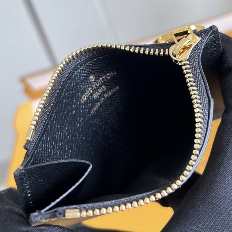 LV Cardholder