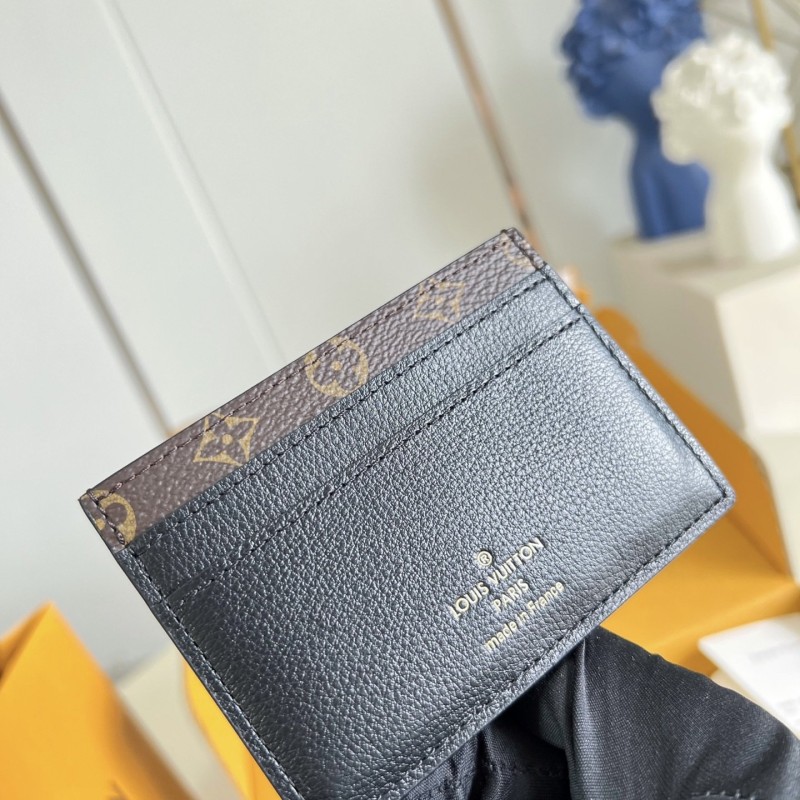 LV Cardholder
