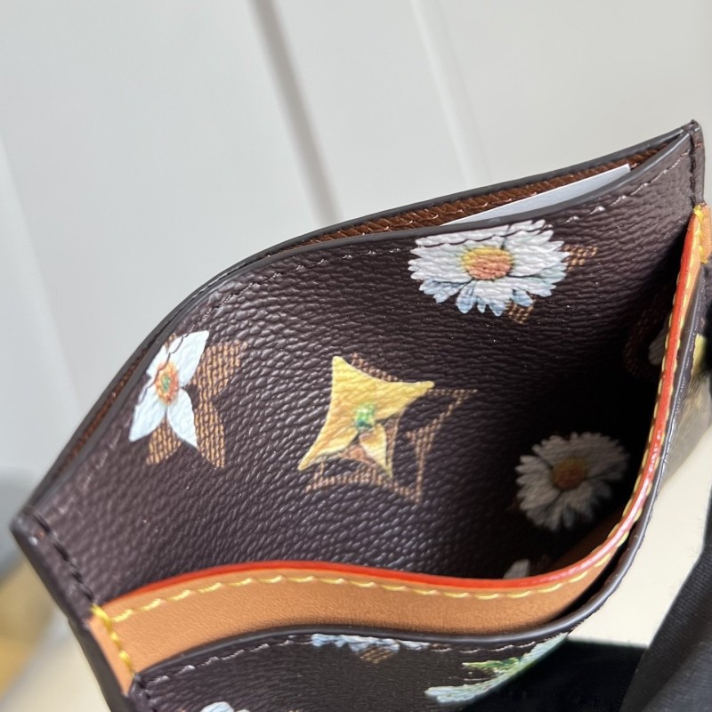 LV Cardholder