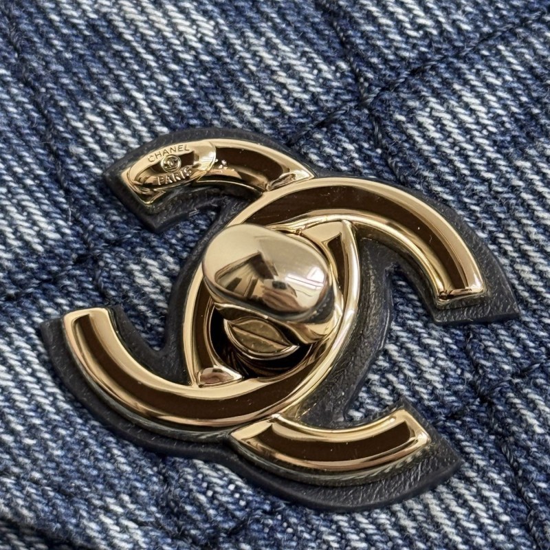 Chanel 26P Cocohandle Mini