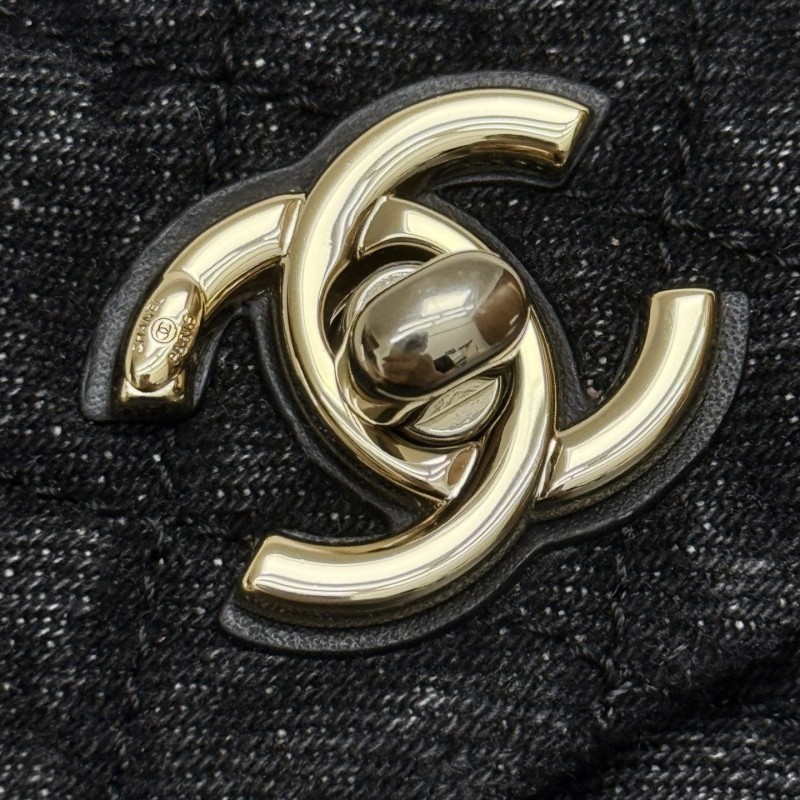 Chanel 26P Cocohandle Mini