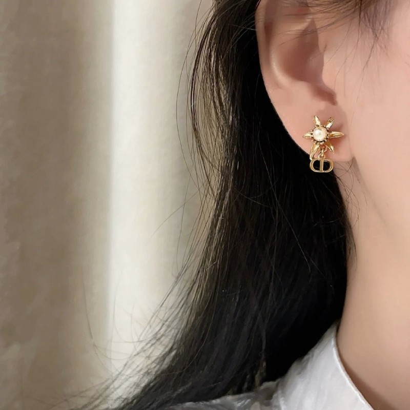 Dior Earrings 