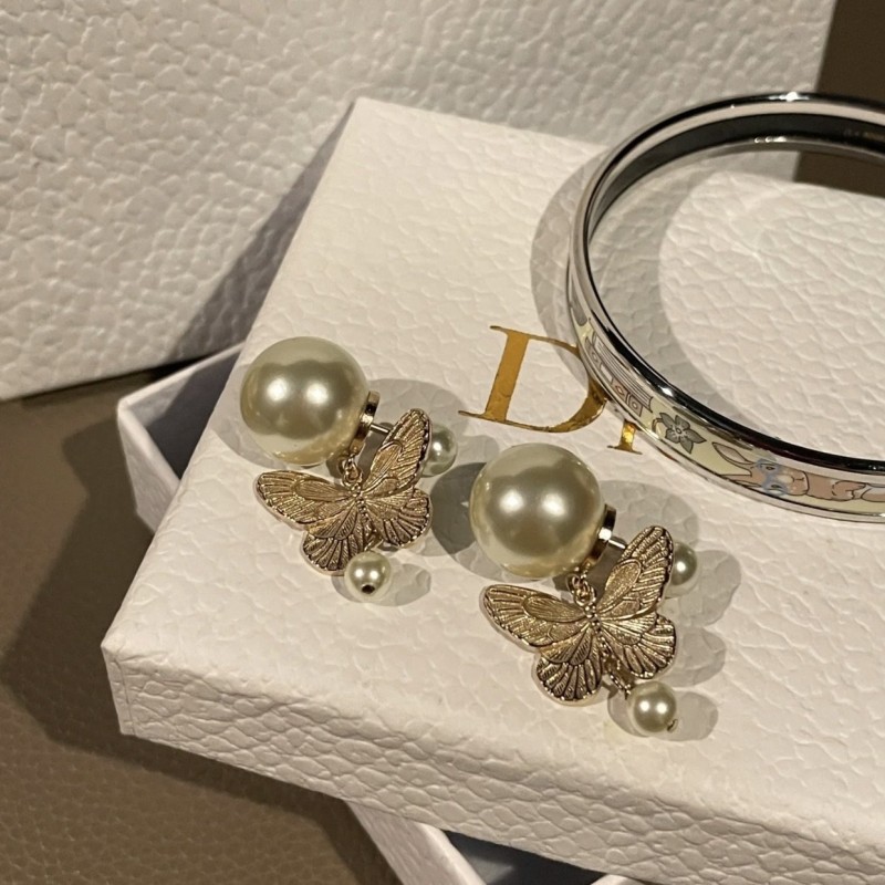 Dior Earrings 