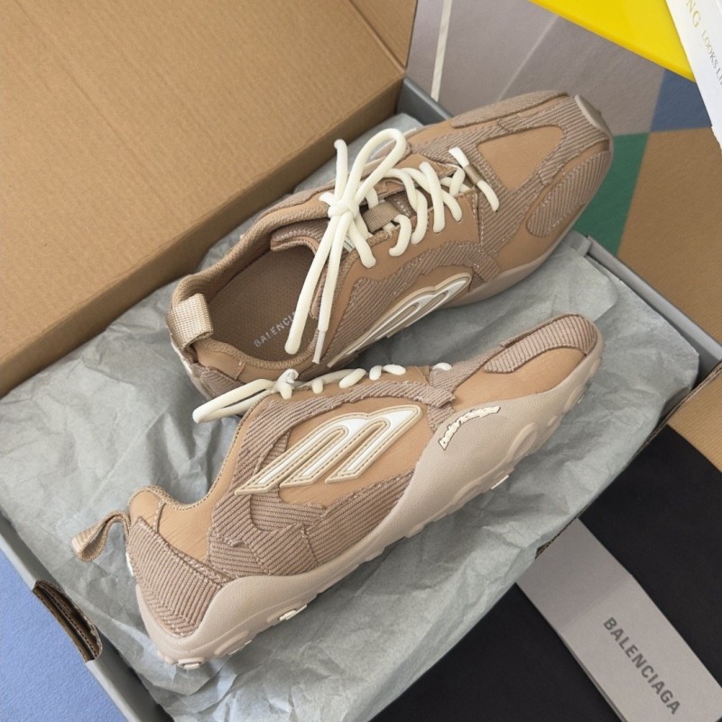 Balenciaga Monday Ultra Sneaker