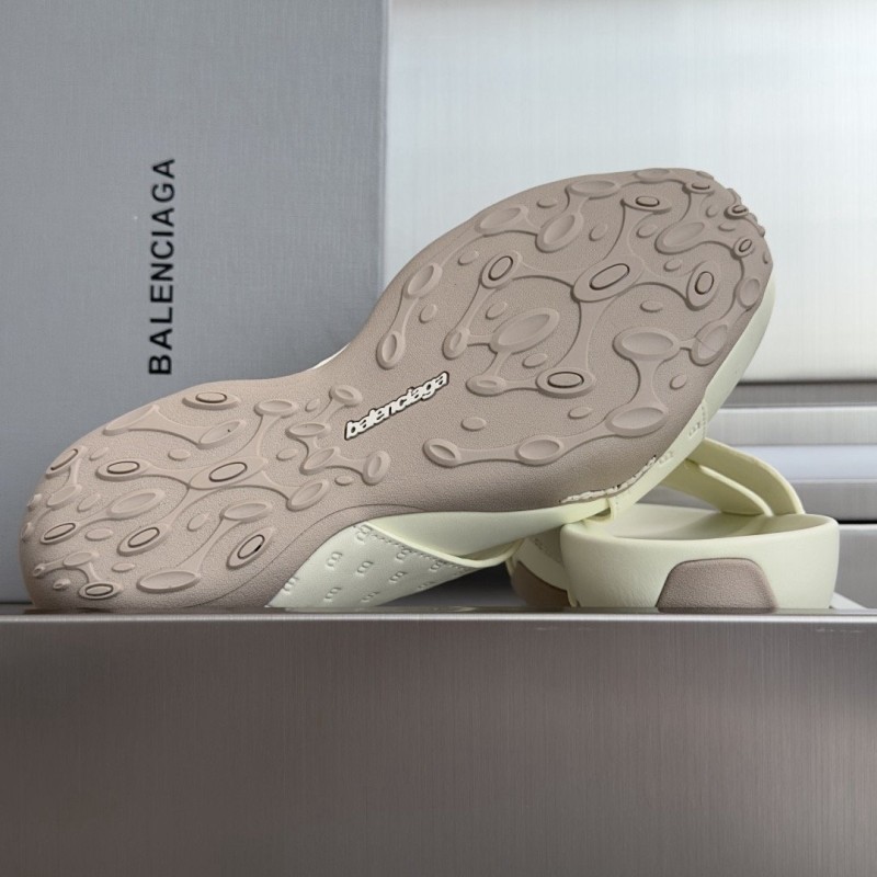 Balenciaga Monday Ultra Slipper 