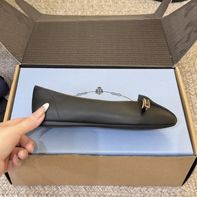Prada Flat