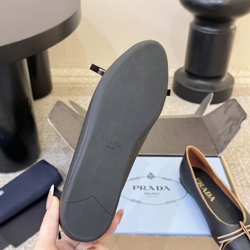 Prada Flat