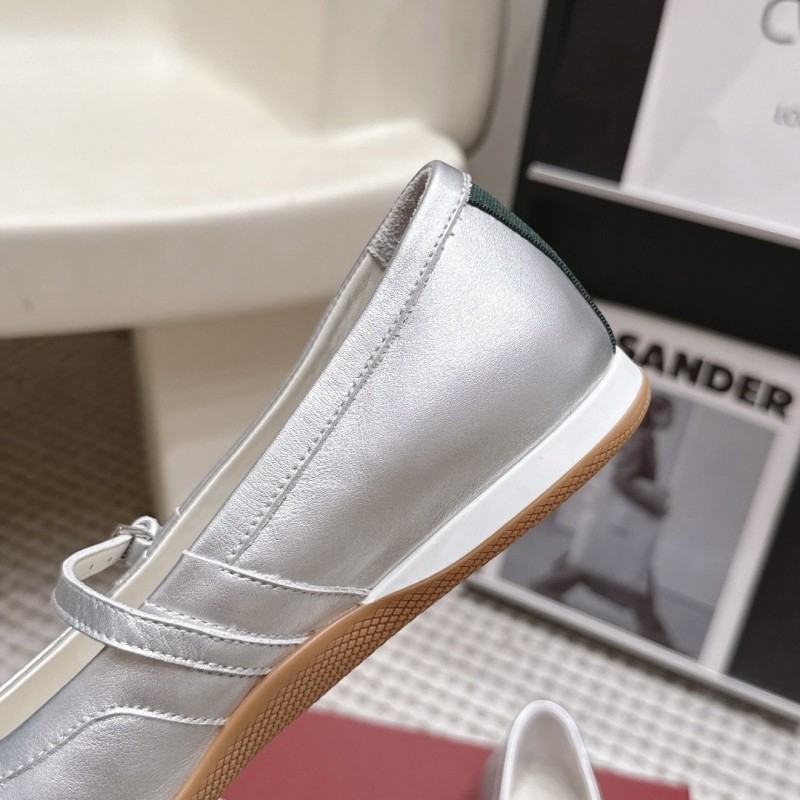Gucci Mary Jane Shoes
