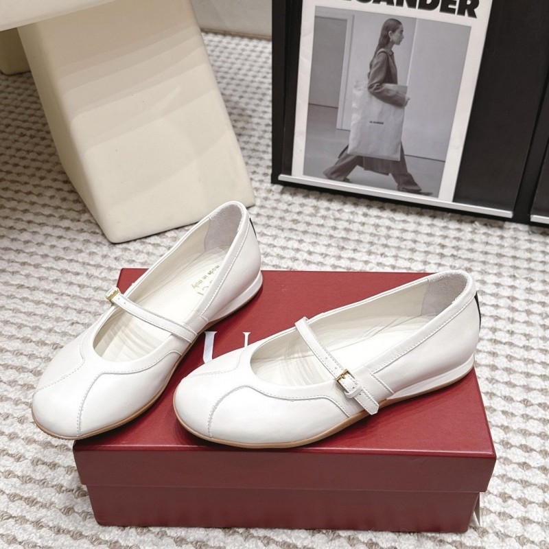 Gucci Mary Jane Shoes