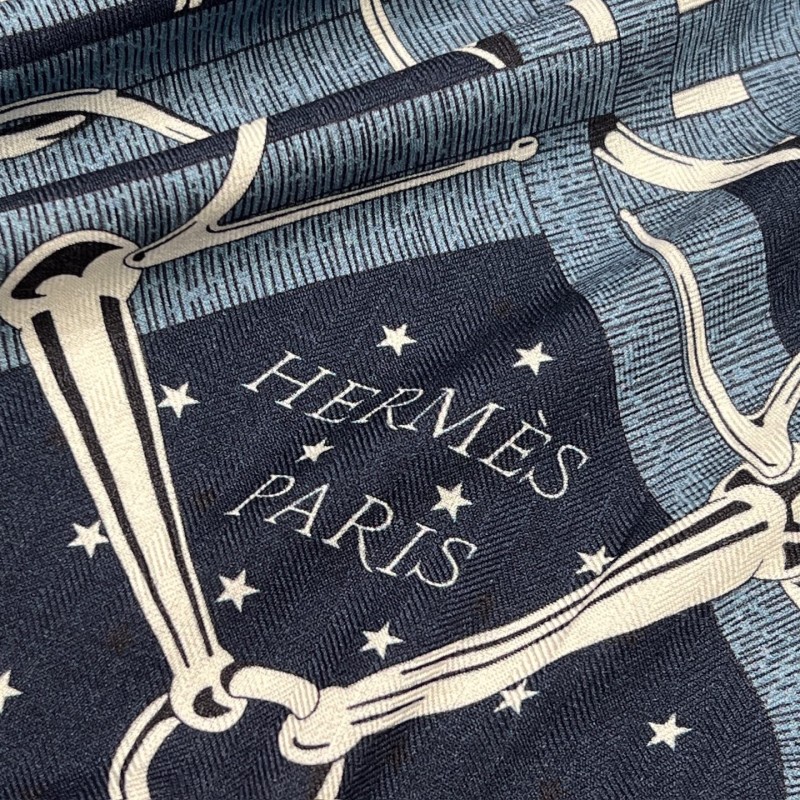 Hermes Shawl