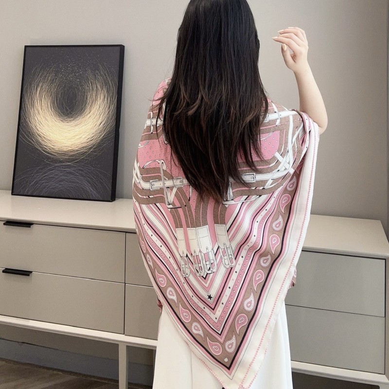 Hermes Shawl