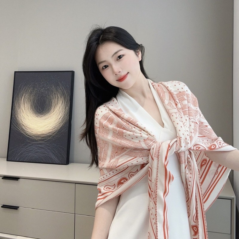 Hermes Shawl
