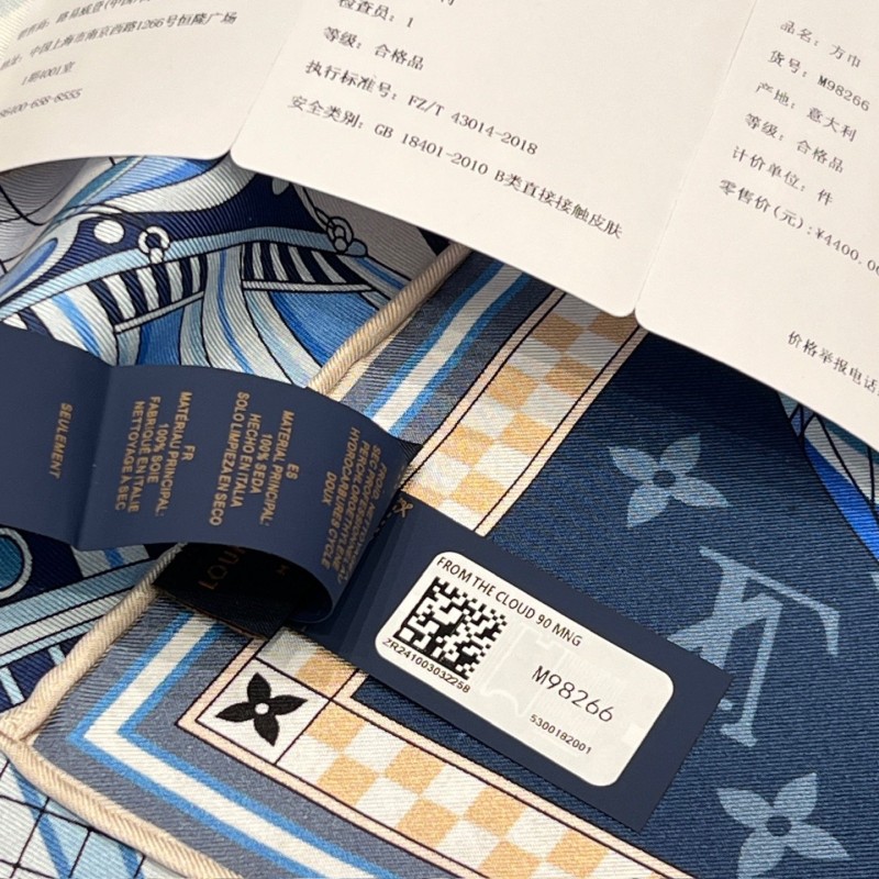 LV Scarf