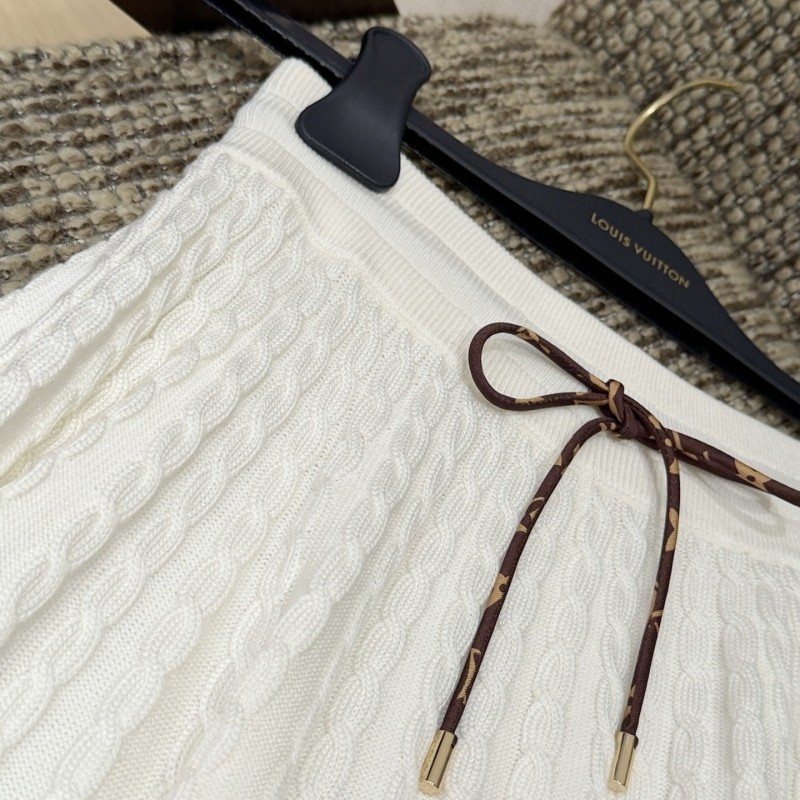 LV Vest & Skirts