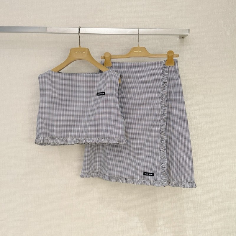 MiuMiu Top / Skirts 