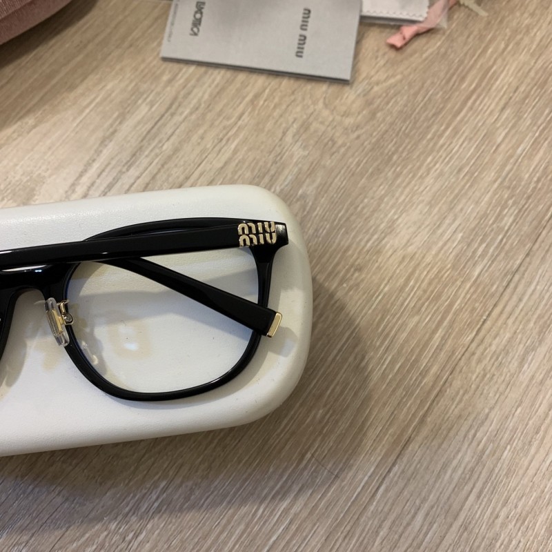 Miumiu Glasses 