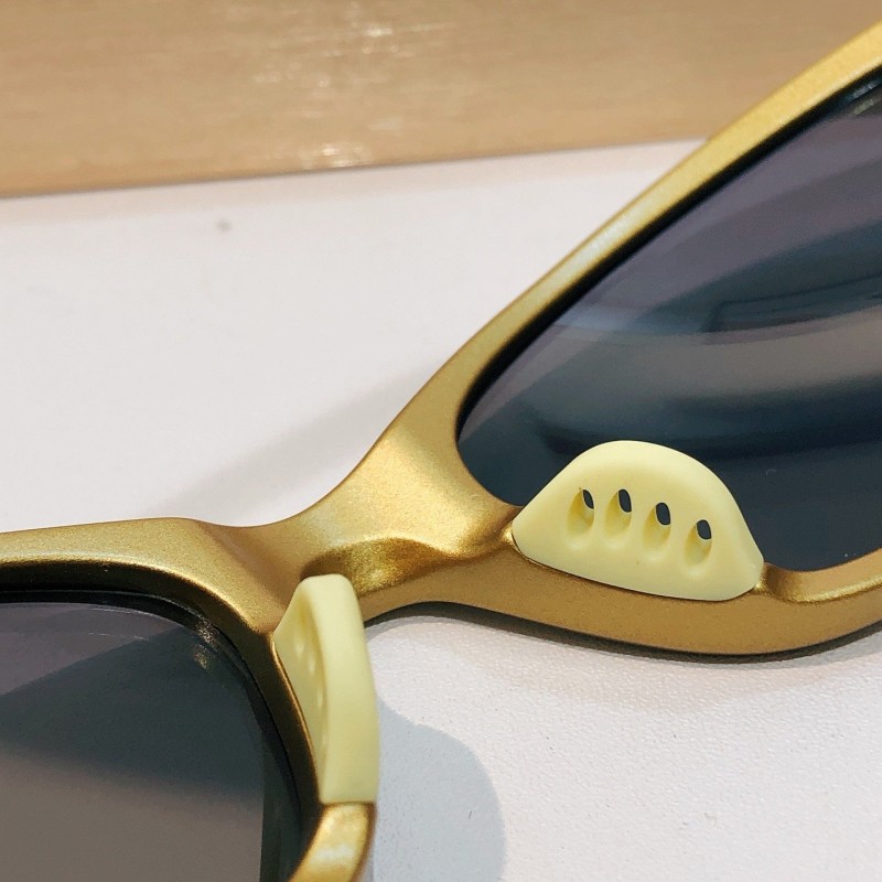 Gentle Monster Turbo Sunglasses 