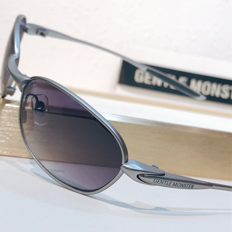 Gentle Monster Pitot Sunglasses 