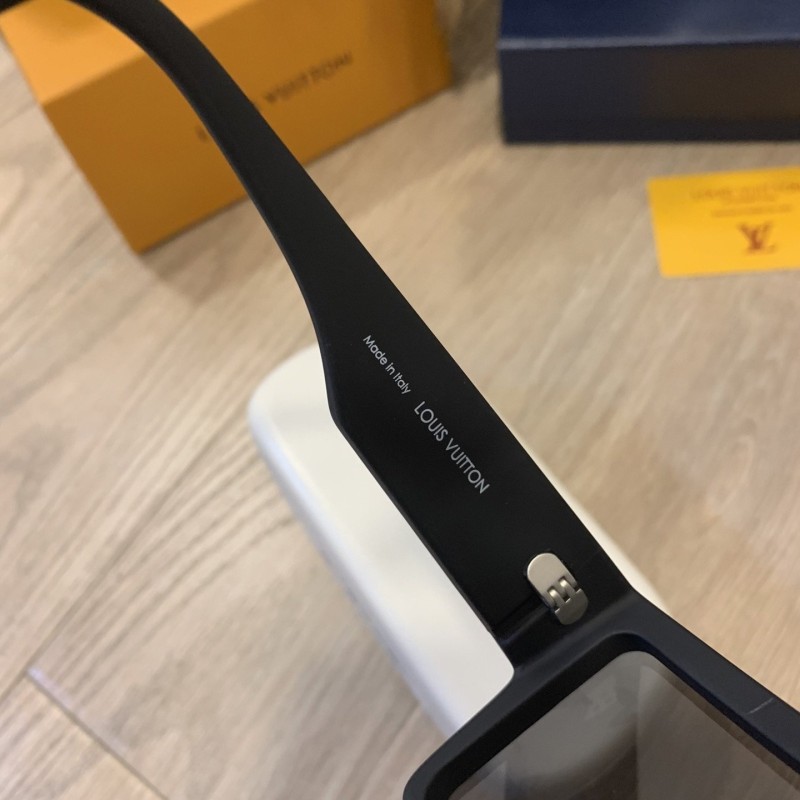 LV Sunglasses 