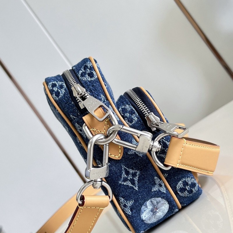 LV Nil Handbags