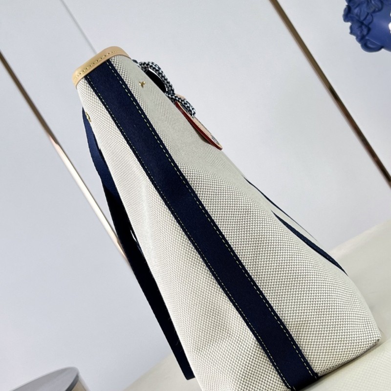 LV Escale Handbag 