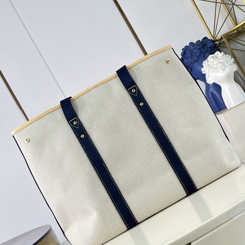 LV Escale Handbag 