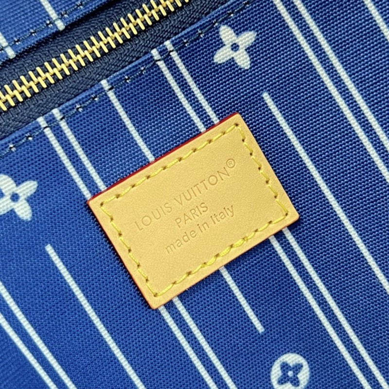LV Escale Handbag 