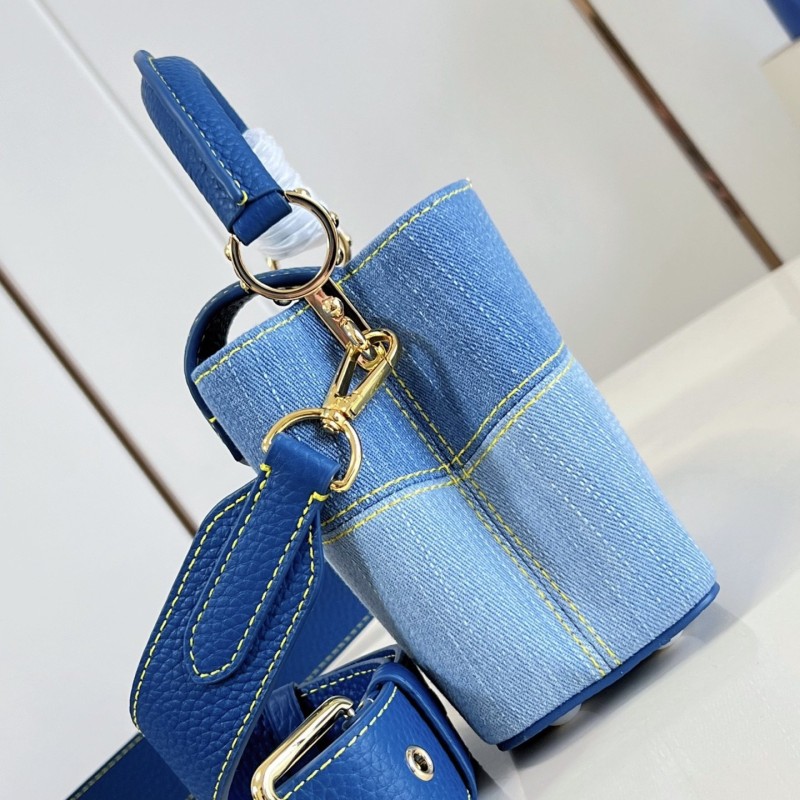 LV Capucines 