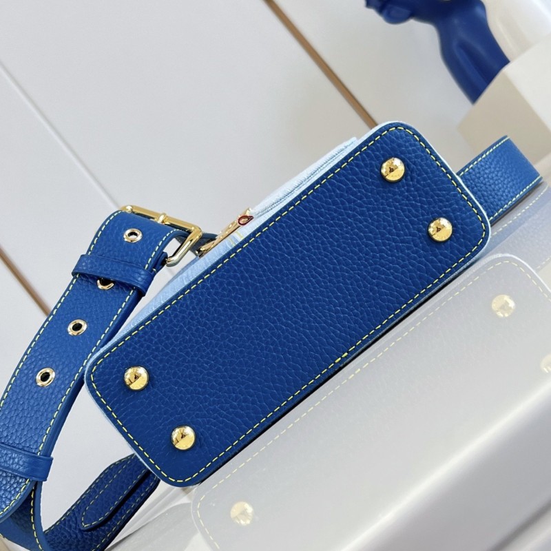 LV Capucines 