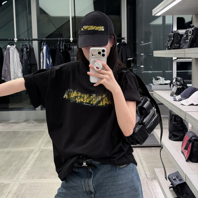 Balenciaga Unisex Tee