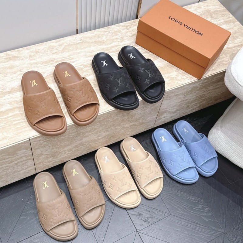 LV Slippers 