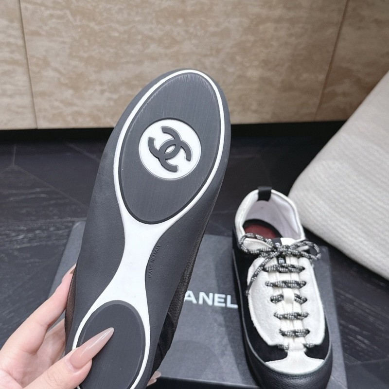 Chanel Sneakers 