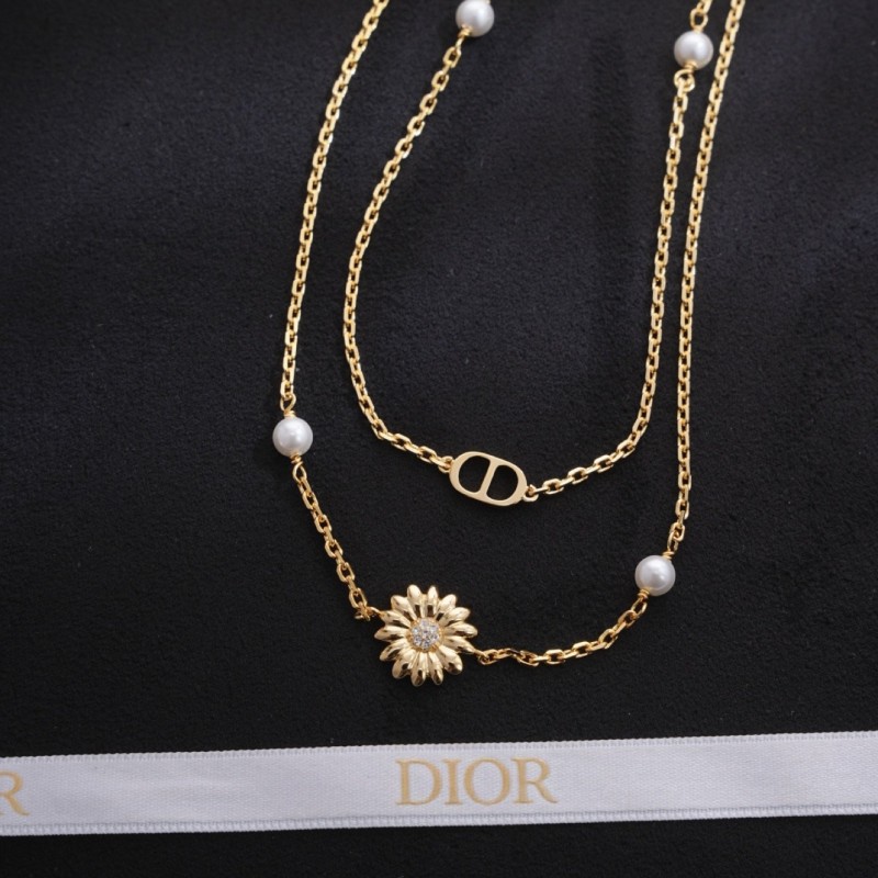 Dior Necklace 