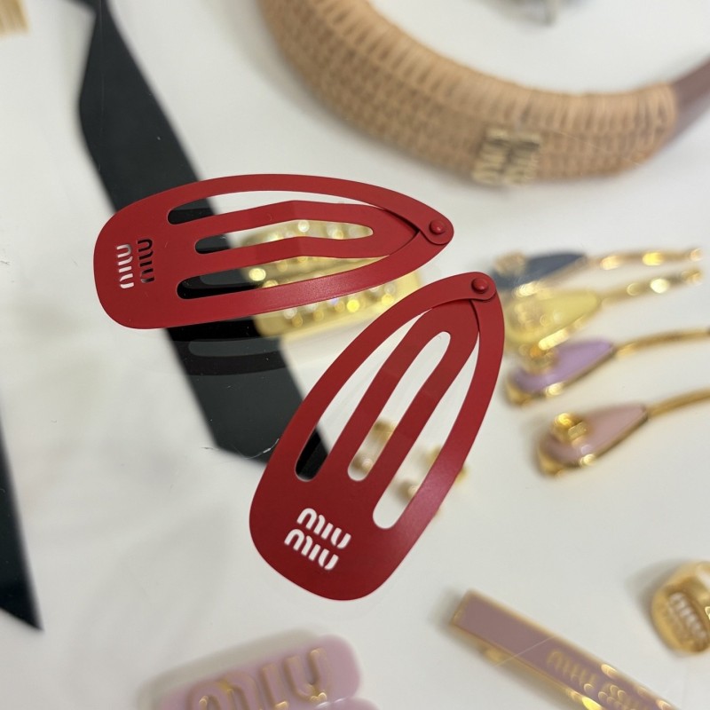 MiuMiu Hair Pin